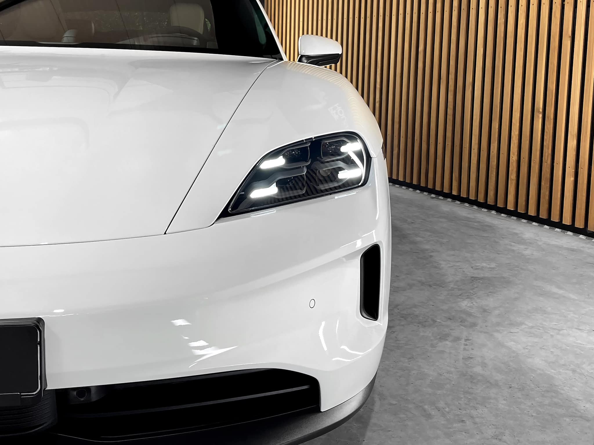 Porsche Taycan 4S