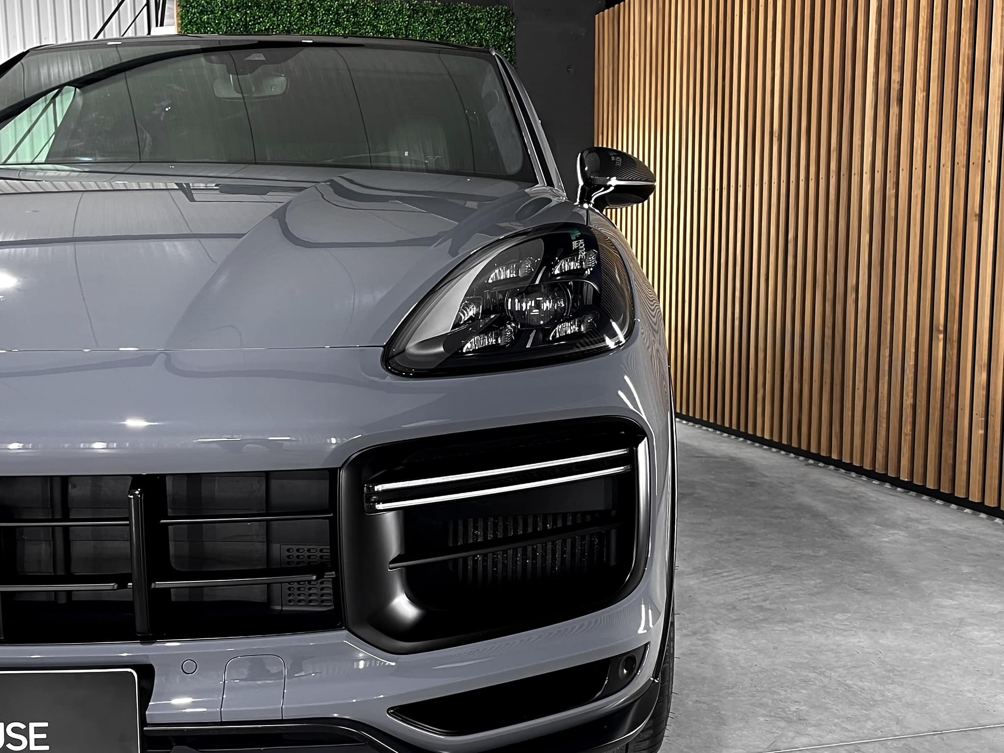 Porsche Cayenne Turbo GT